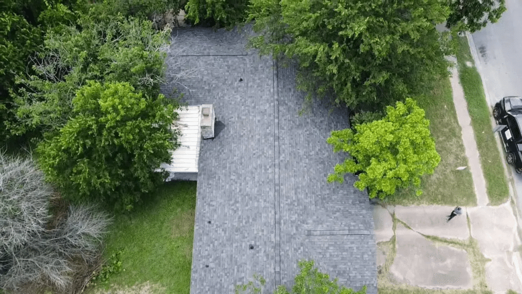 Asphalt Roofers in Pflugerville, TX